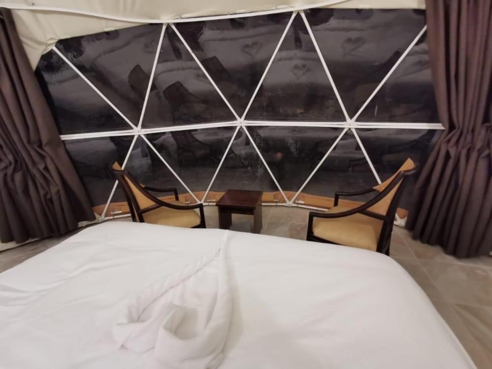 Wadi Rum Bubble Tent & Bedouin Style Luaran gambar